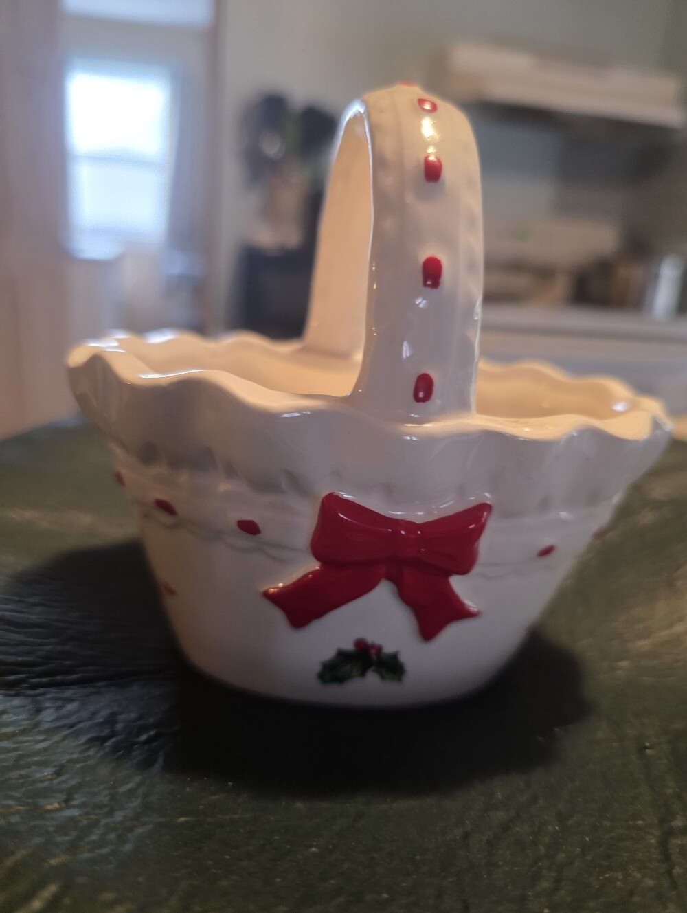 LEFTON Gen Z HANDPAINTED BASKET